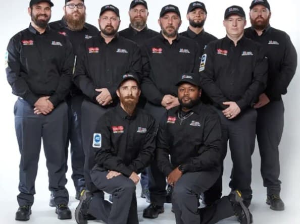 TA Truck Service technician team